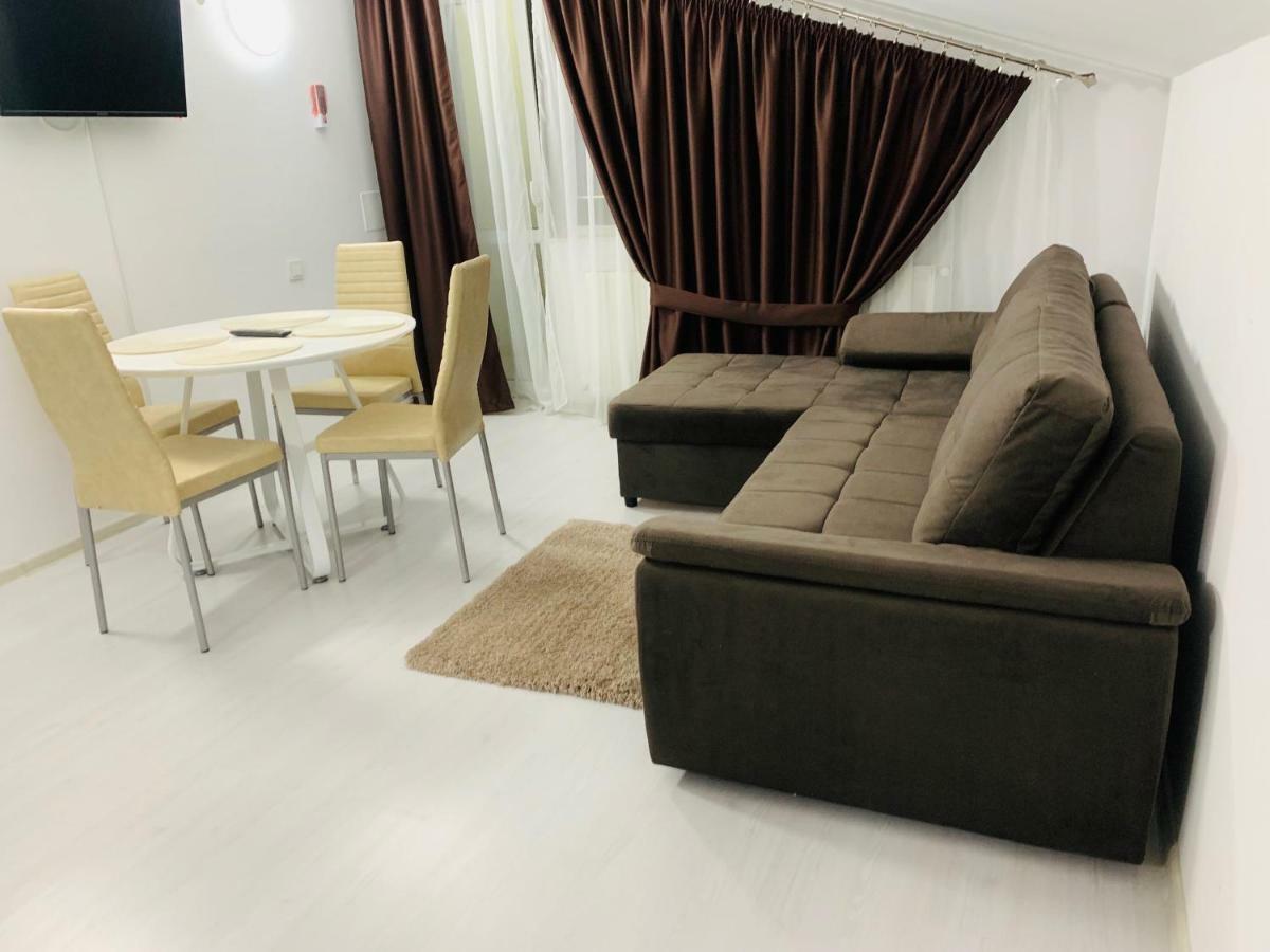 Fast Airport Accomodation Otopeni Esterno foto